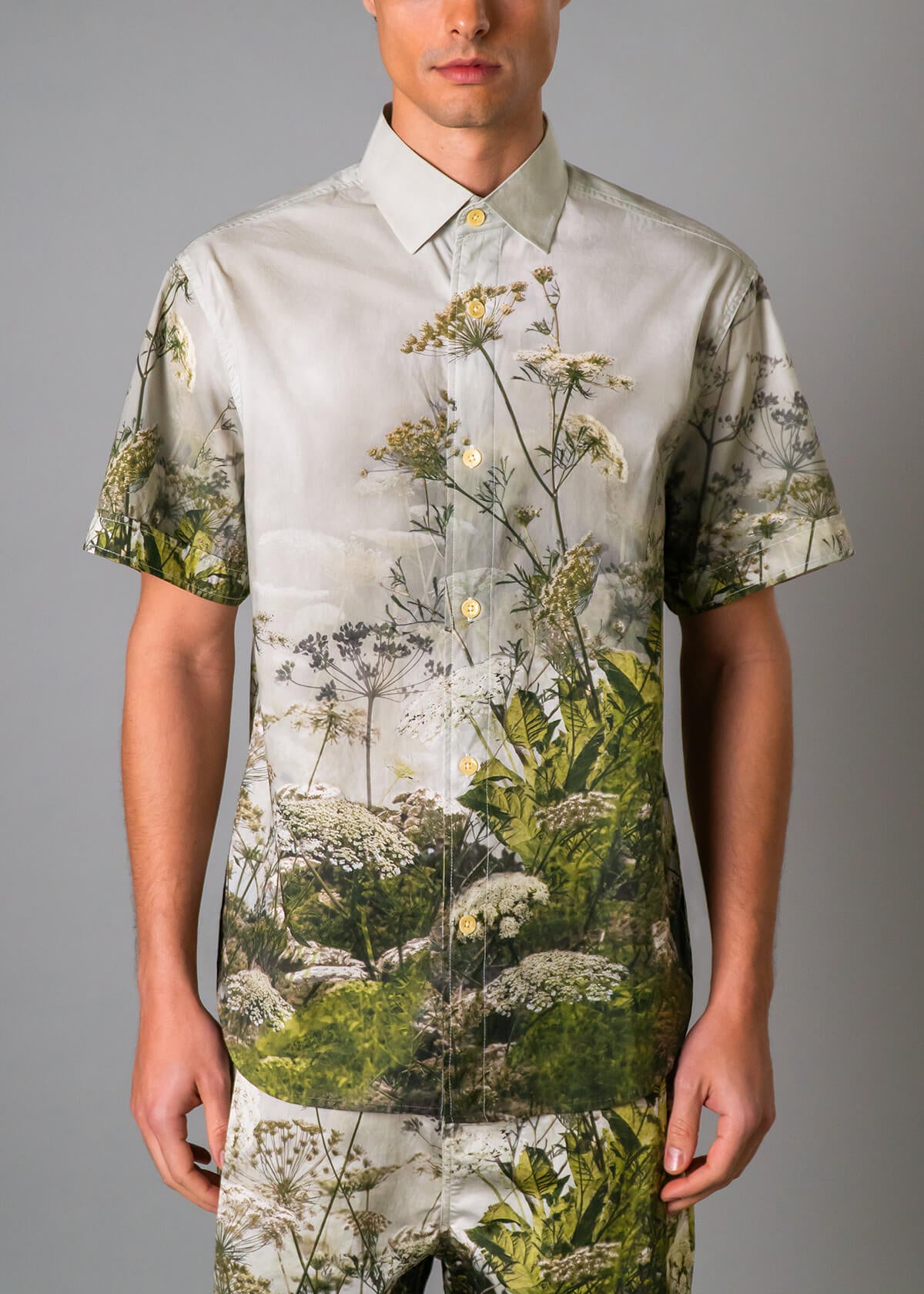 Men’s vacation shirt inspired by HBO MAX The White Lotus . Resortwear Fashion